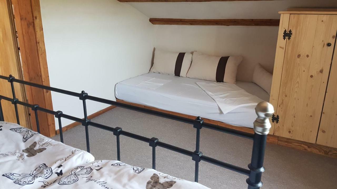 Holiday Home Olea Малинска Екстериор снимка